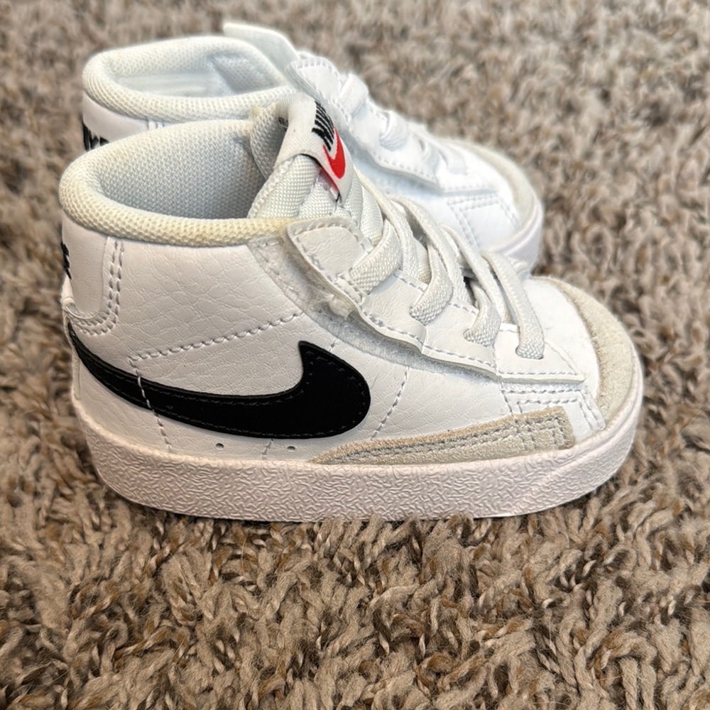 Nike baby blazer mid 77